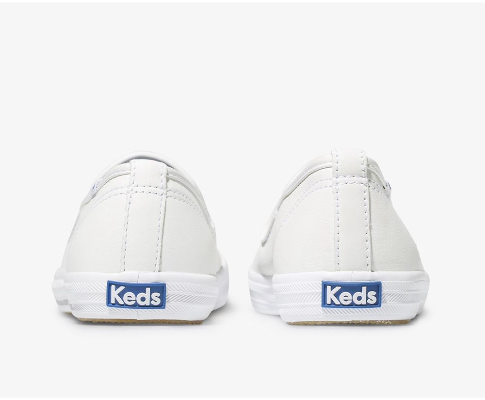 Slip Ons Keds Mujer Blancos - Champion Slip On Cuero - 5673-MGUPS